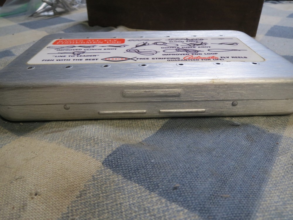 Vintage Perrine #92 Aluminum Fly Box Mint!