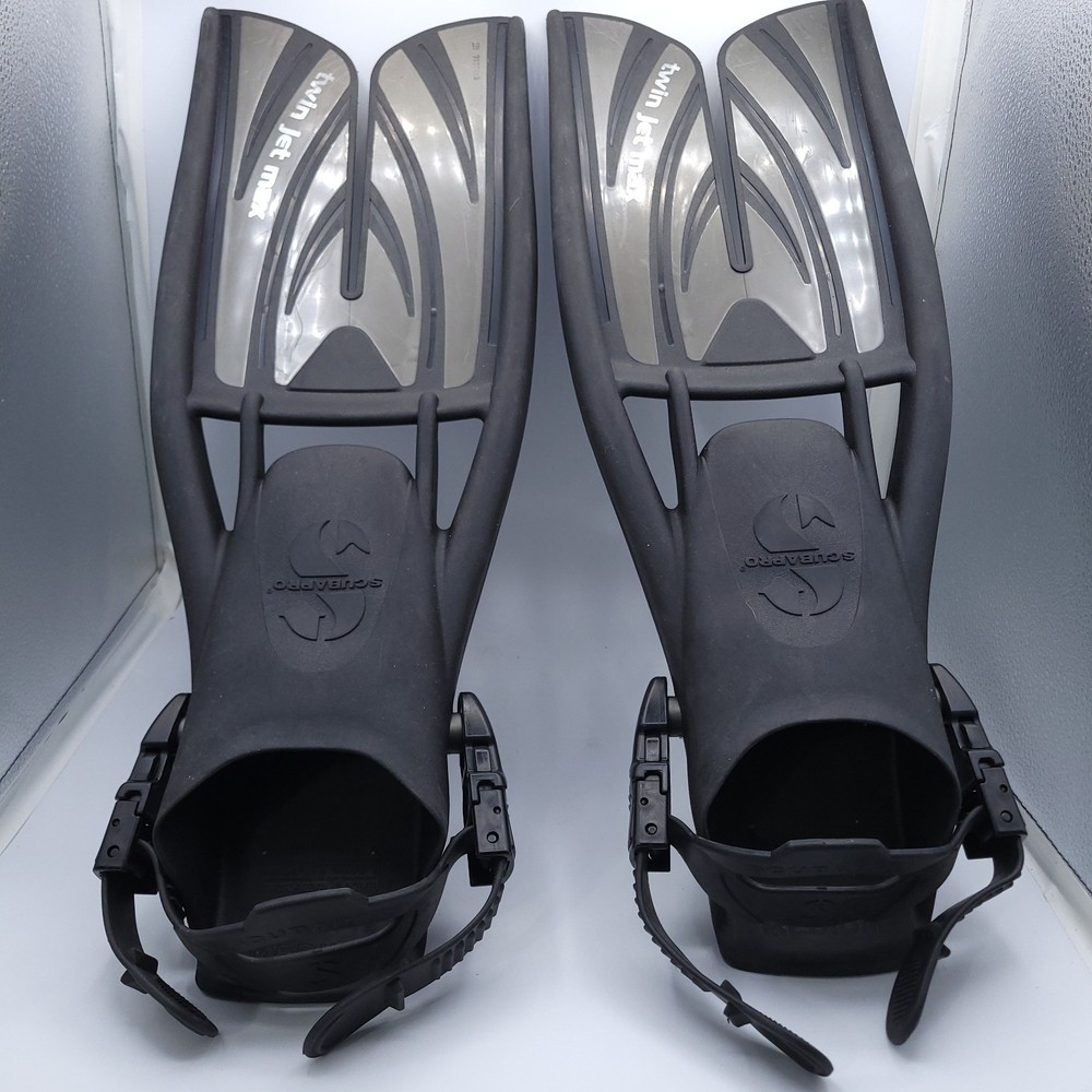 Scubapro Twin Jet Max Medium with Spring Strap Open Heel Black and Silver