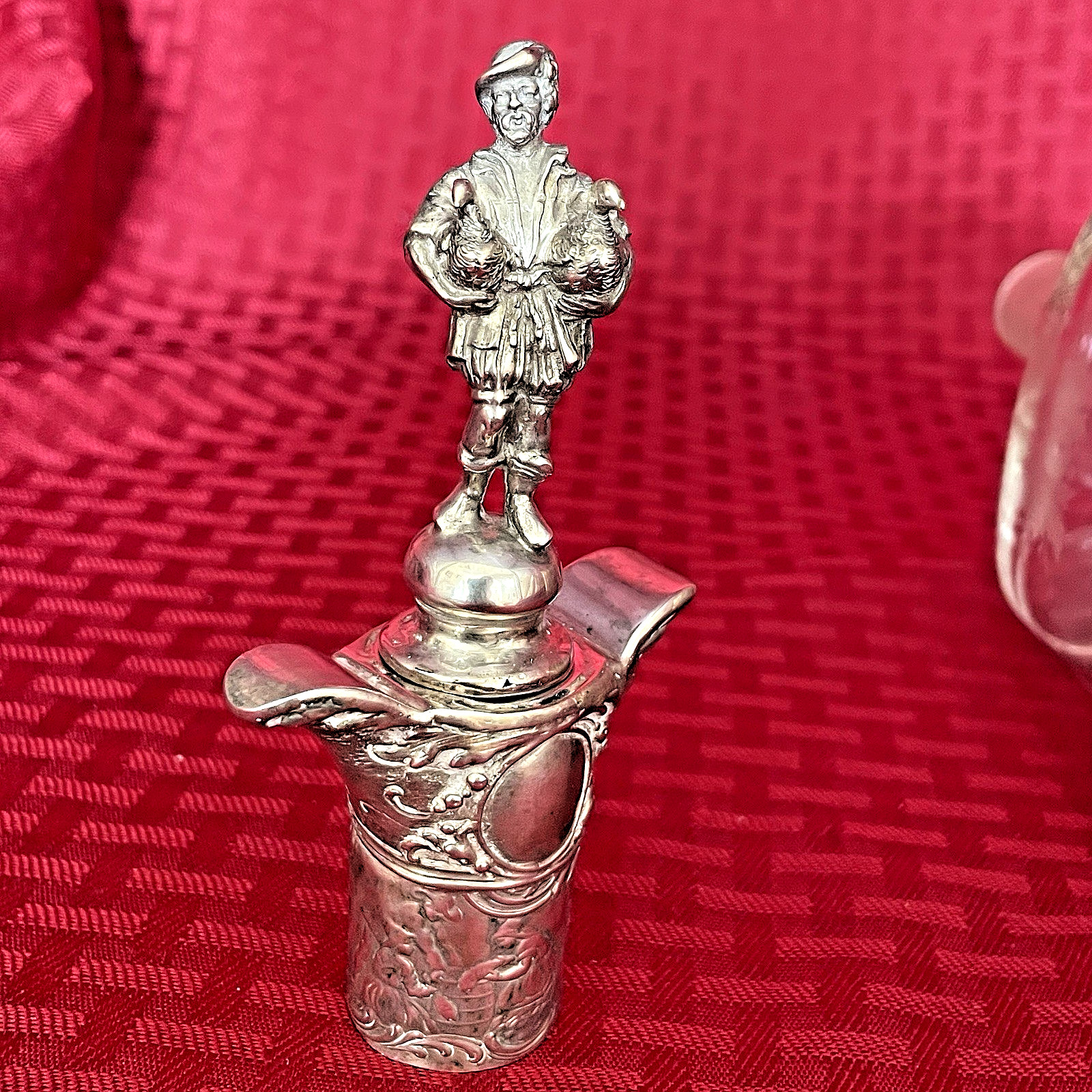 ANTIQUE GERMAN HANAU .800 SILVER OVERLAY ON ETCHED DECANTER