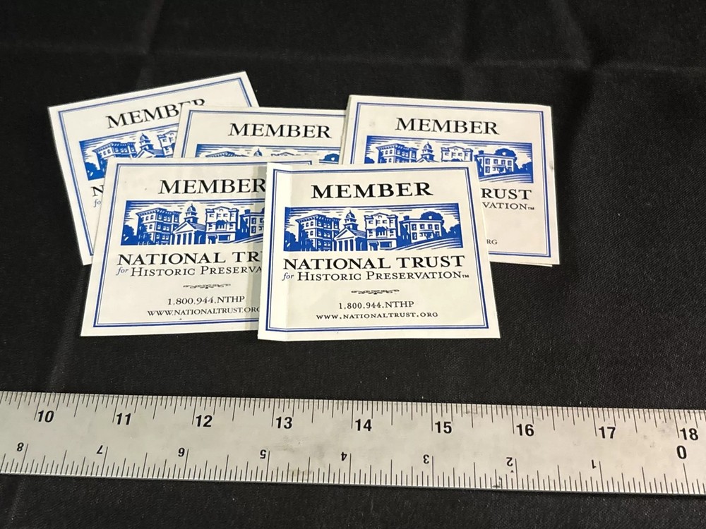 The National Trust Member white sticker