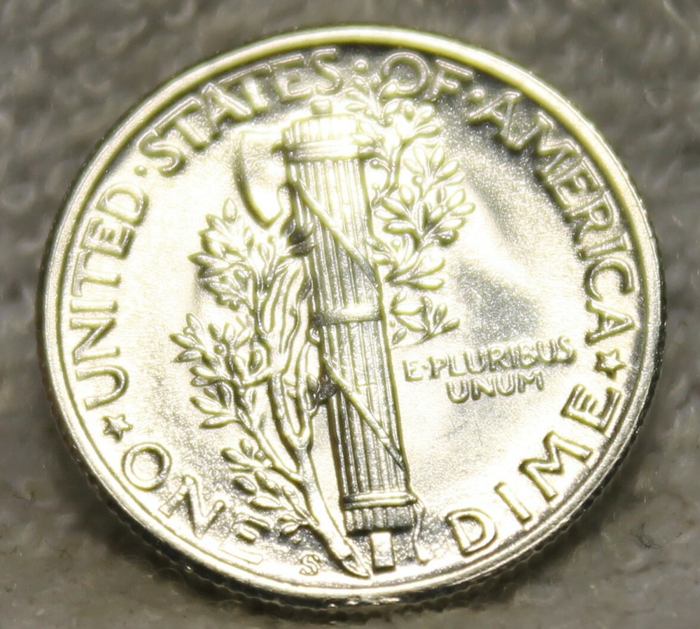1944S uncirculated mercury dime