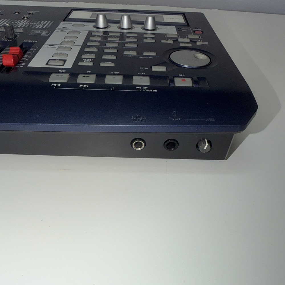 Korg D1200mk2 Digital Recording Studio Multi Track Recorder