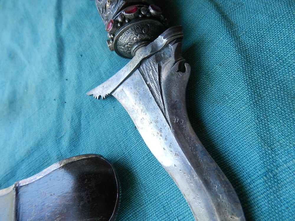 Silver Presentation Jeweled Kris knife with silver scabbard