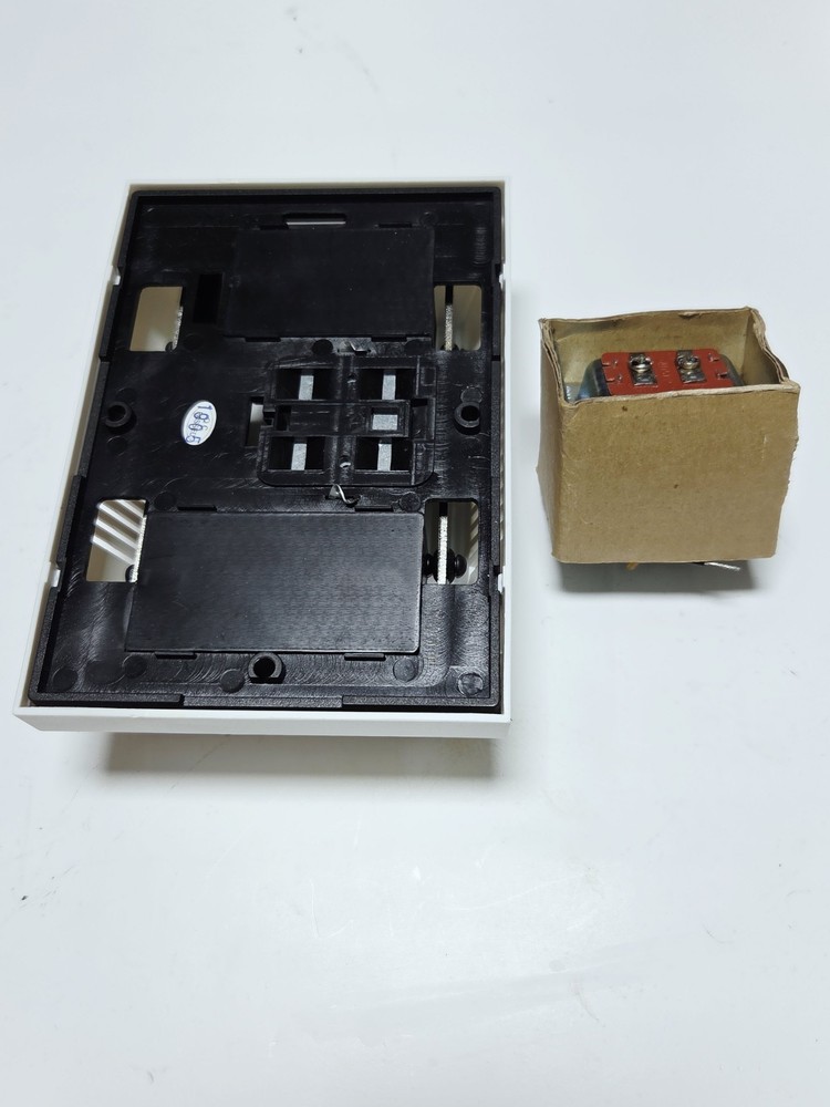 Nutone CD-110NB Door Chime