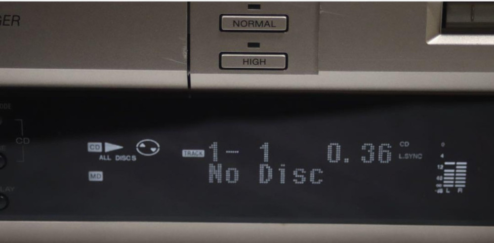 SONY MXD-D5C Combination Deck Used