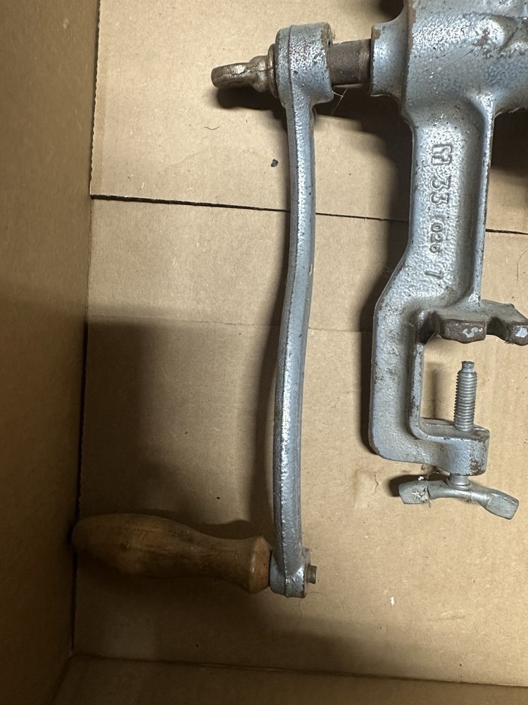 Estrella Grain Corn Grinder Cast Iron