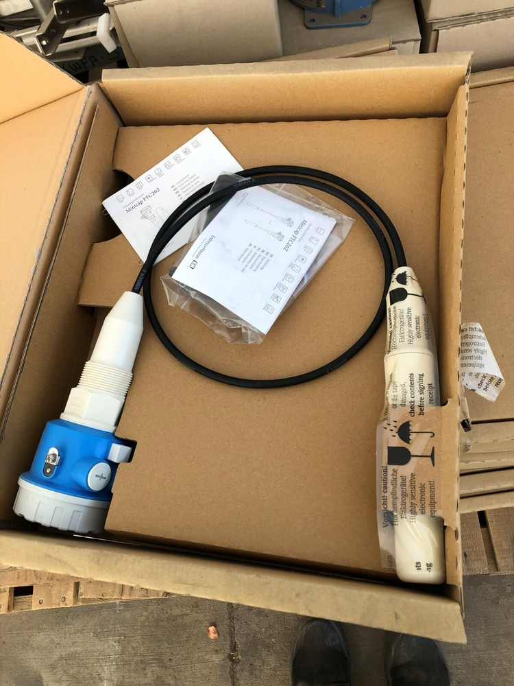 Endress Hauser Minicap FTC 262 point level probe