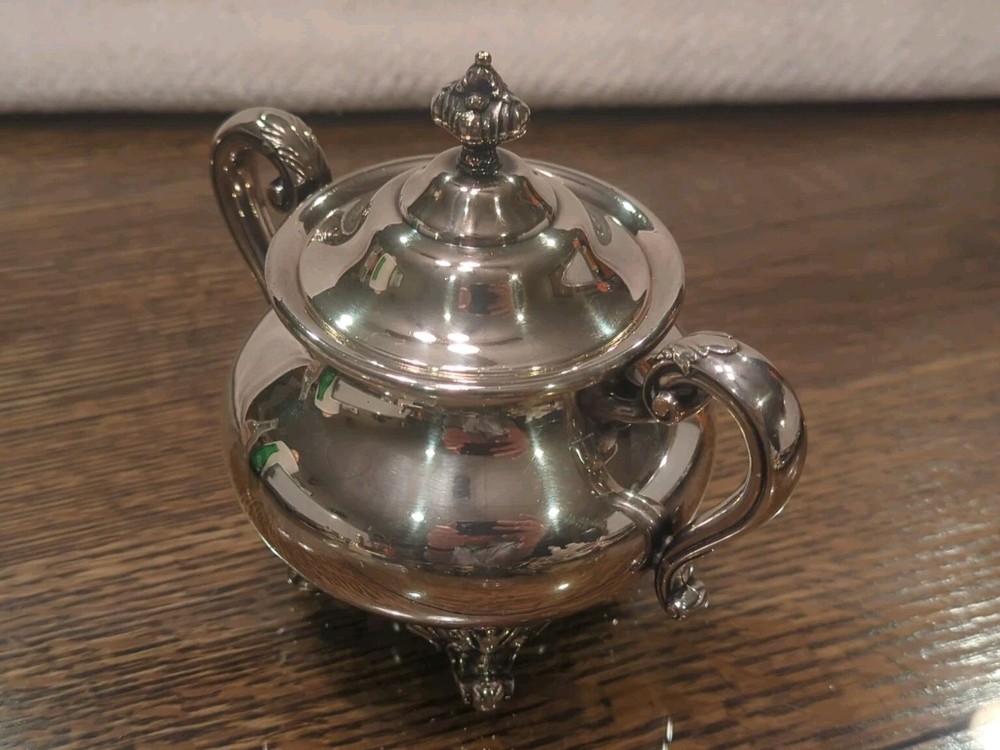 REED & BARTON REGENT 5600 Silverplate Sugar Bowl & Lid
