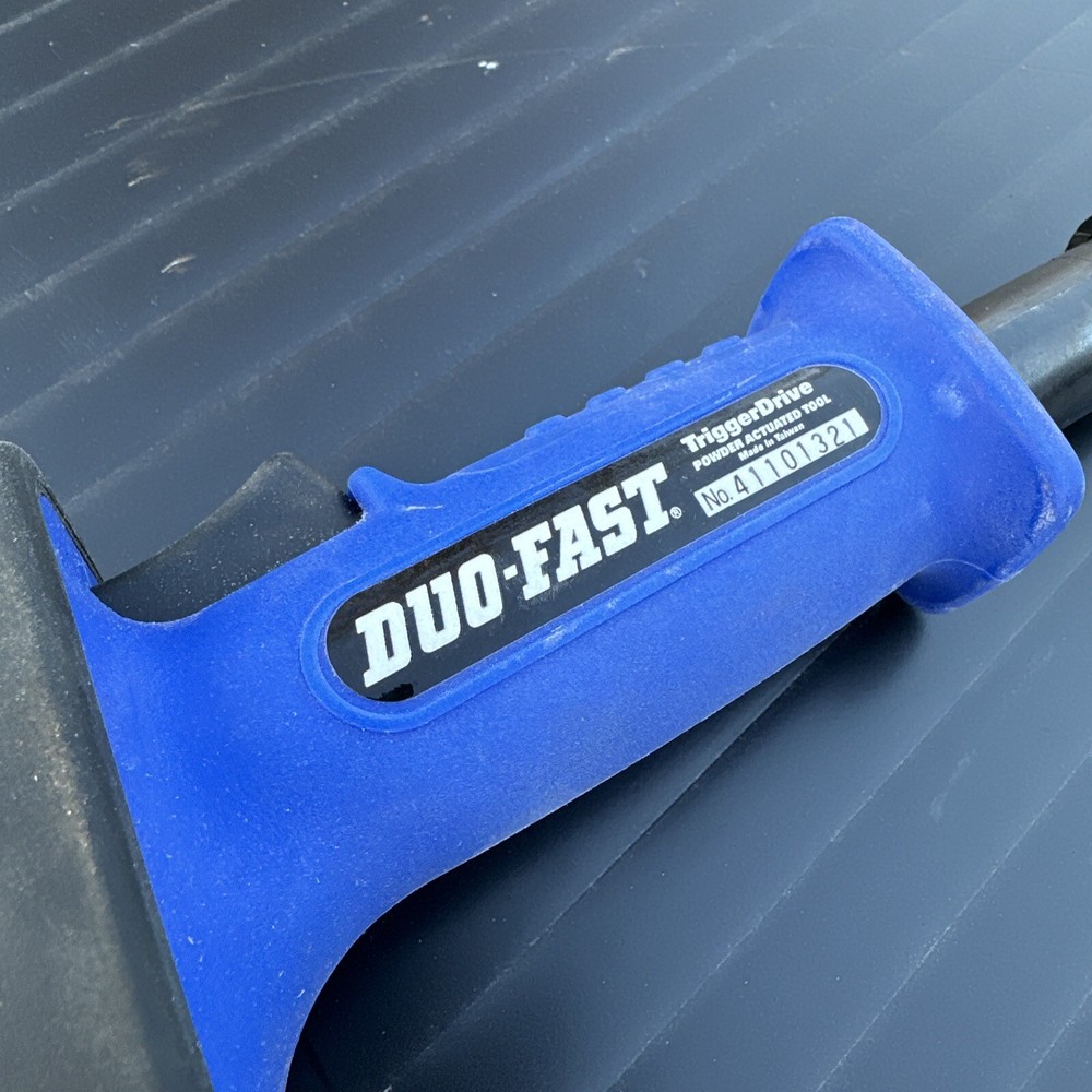 Duo-fast Trigger Drive Powder Actuated Tool N8543