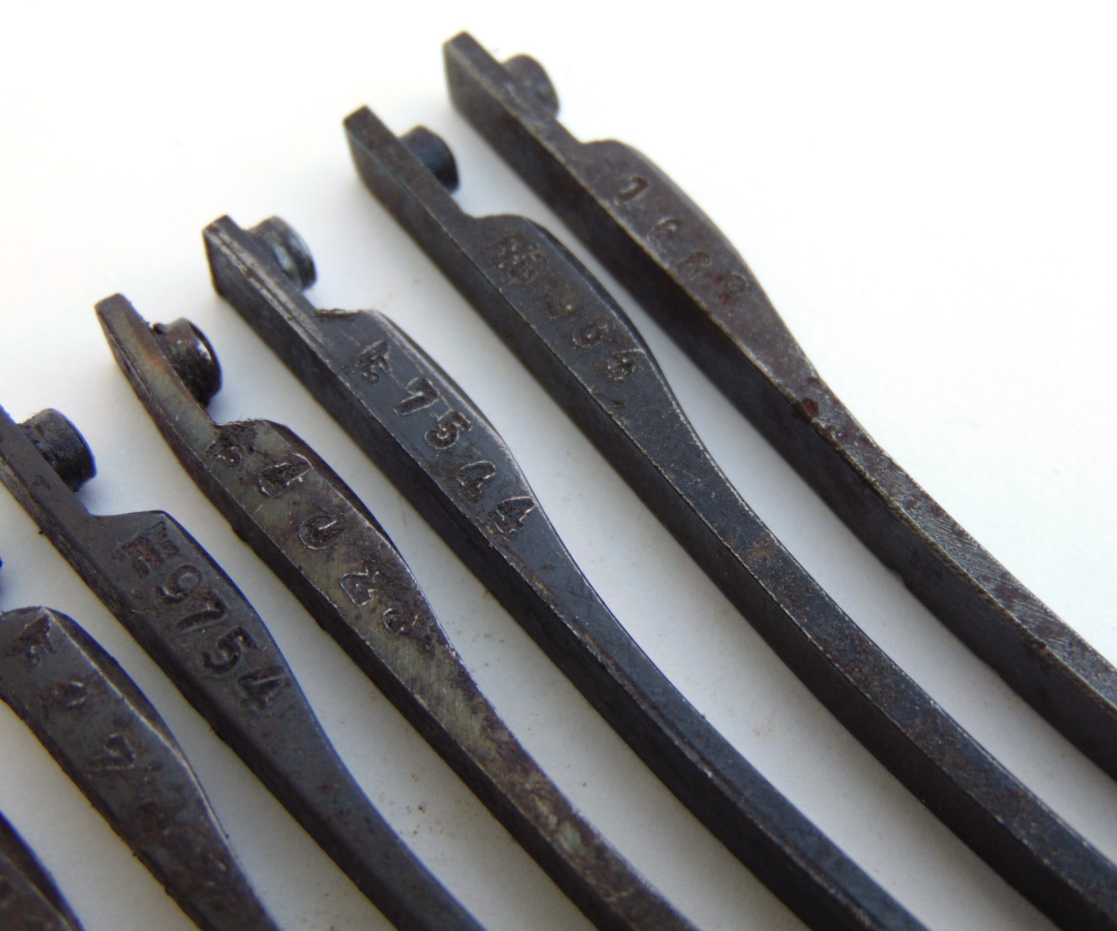 Band Spring Middleband for Mauser K98 German WWII. Milled Style. Waffen Marked.