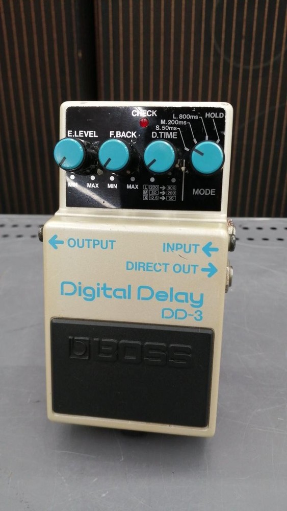 BOSS DD-3 effector 842448
