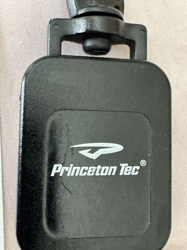 SCUBA REGULATOR CONSOLE CLIP BY PRINCETON SCUBA NICE!