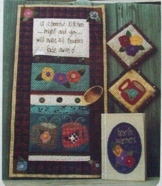 Cheerful kitchen wall organizer quilt pattern *W