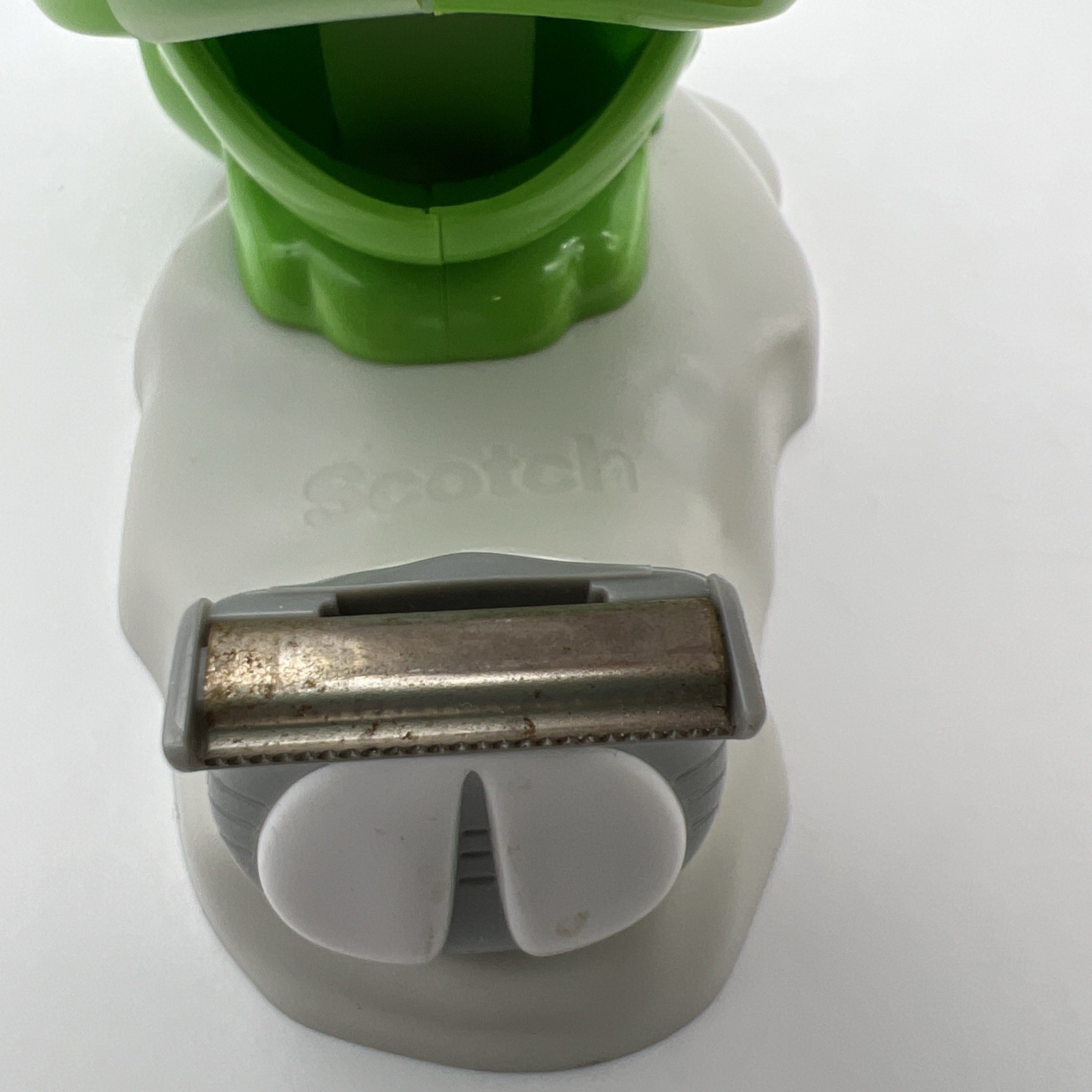 Scotch Green Chameleon Tape Dispenser With Tape