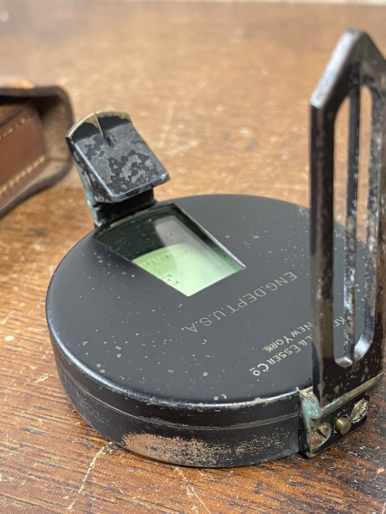KEUFFEL & ESSER 1917 ENGINEERING DEPT. COMPASS WITH CASE (MM1514) not working.