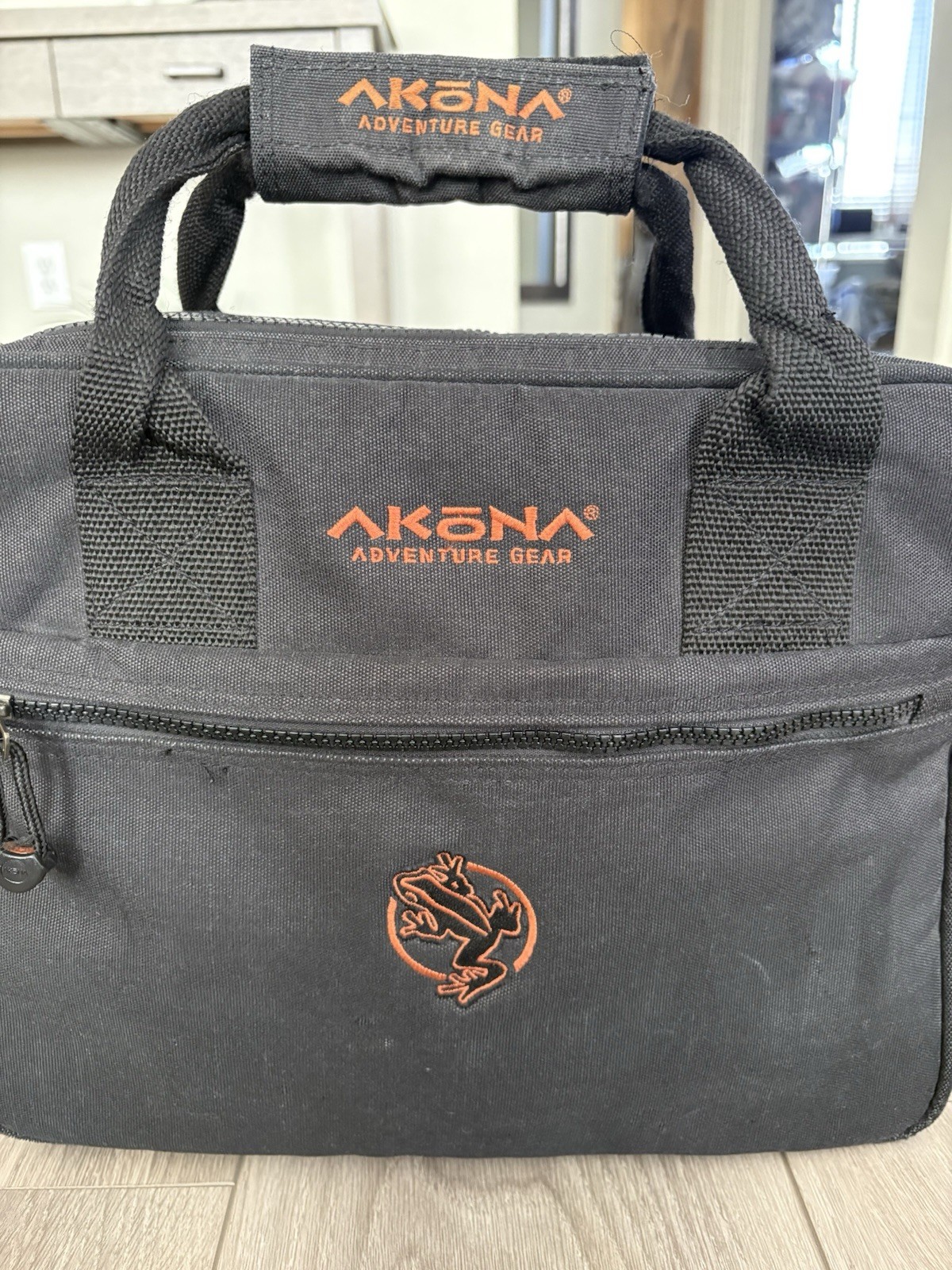 Akona Adventure Gear Canvas Bag