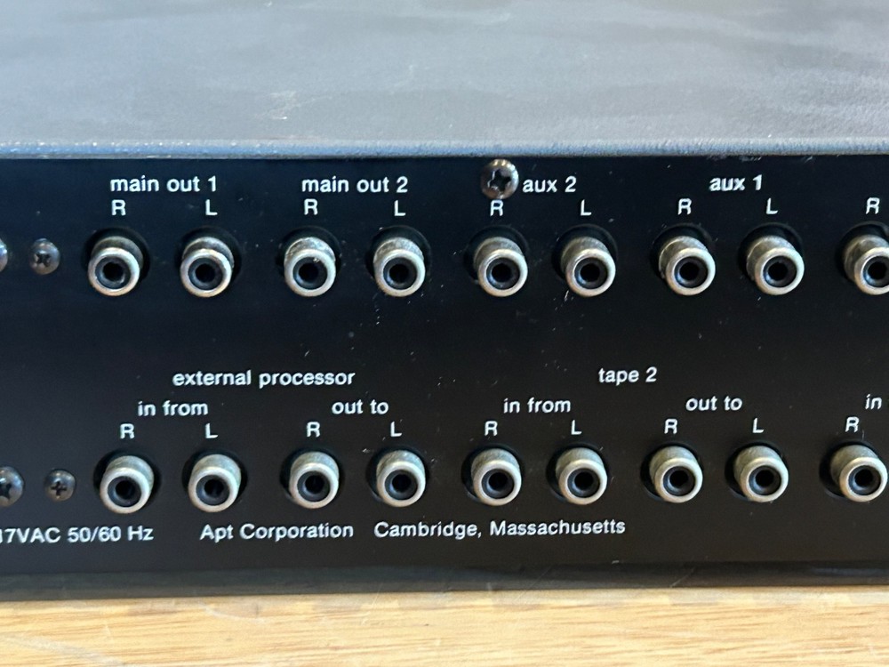 Apt Holman Pre-amplifer Excellent Condition Just Serviced