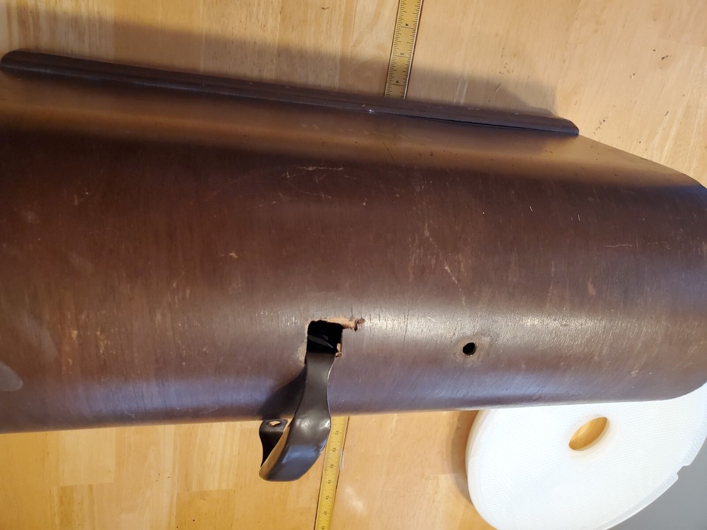 SINGER SEWING MACHINE MODEL 15-91 With Damaged Locking Case