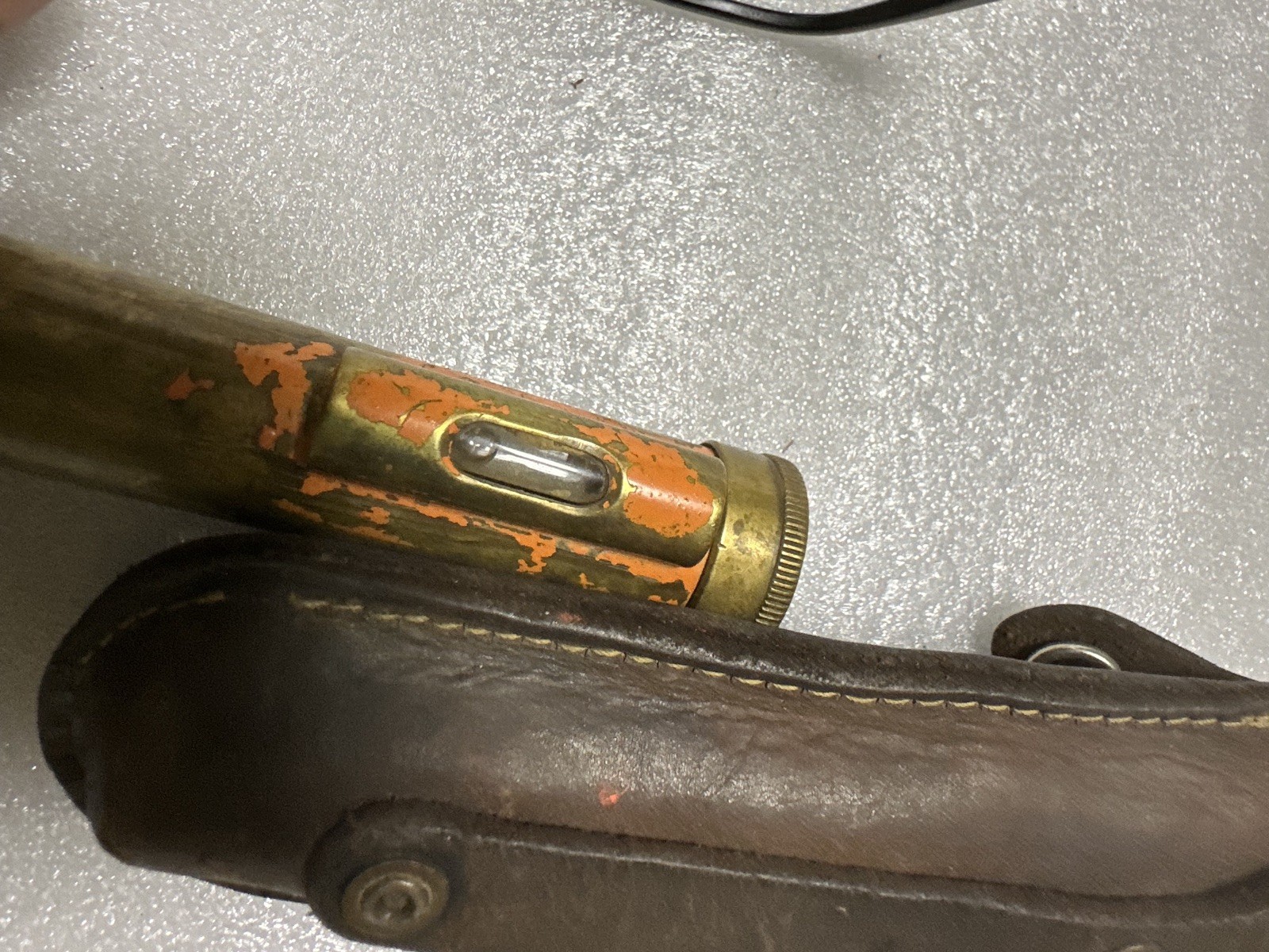 Vintage Leupold or Kueffel & Esser Hand Held Bubble Level Surveyor Scope w/Case