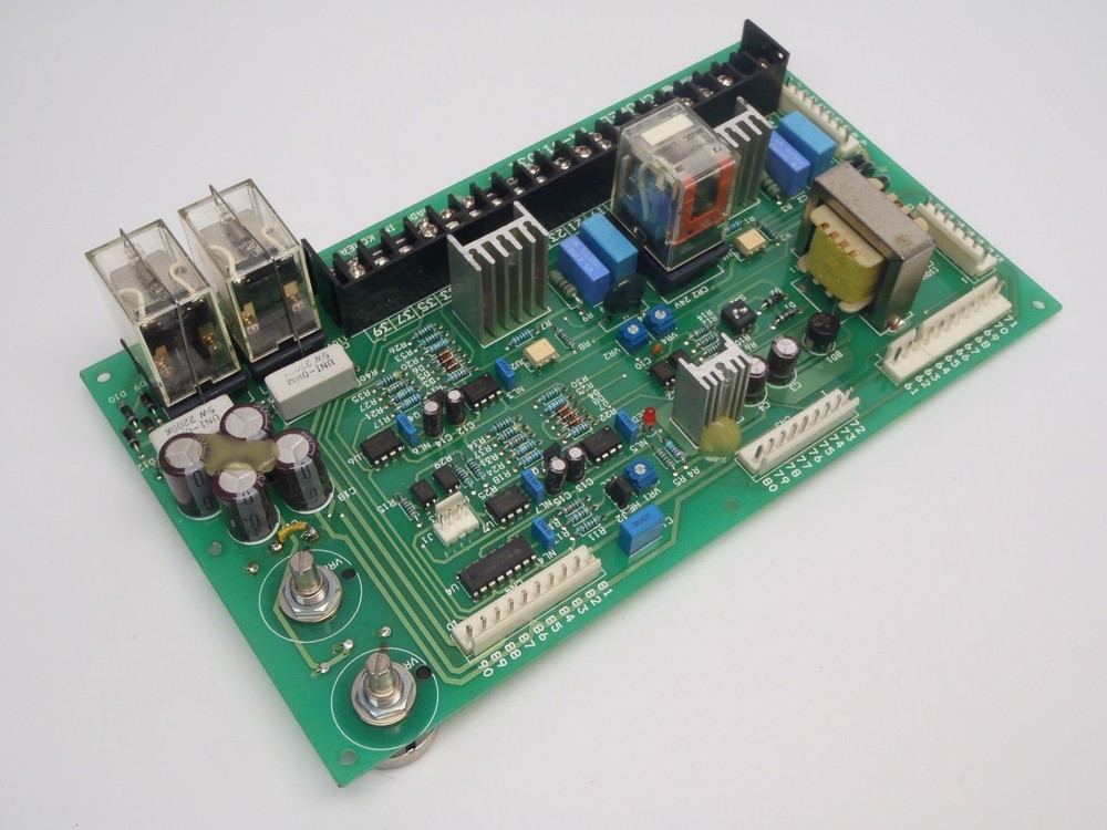 Chowel TA-011031 Printed Circuit Board Weld System