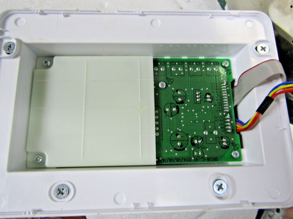 ✌ YORK HITACHI DCCUNI CENTRAL CLIMITE CONTROLLER 120VAC