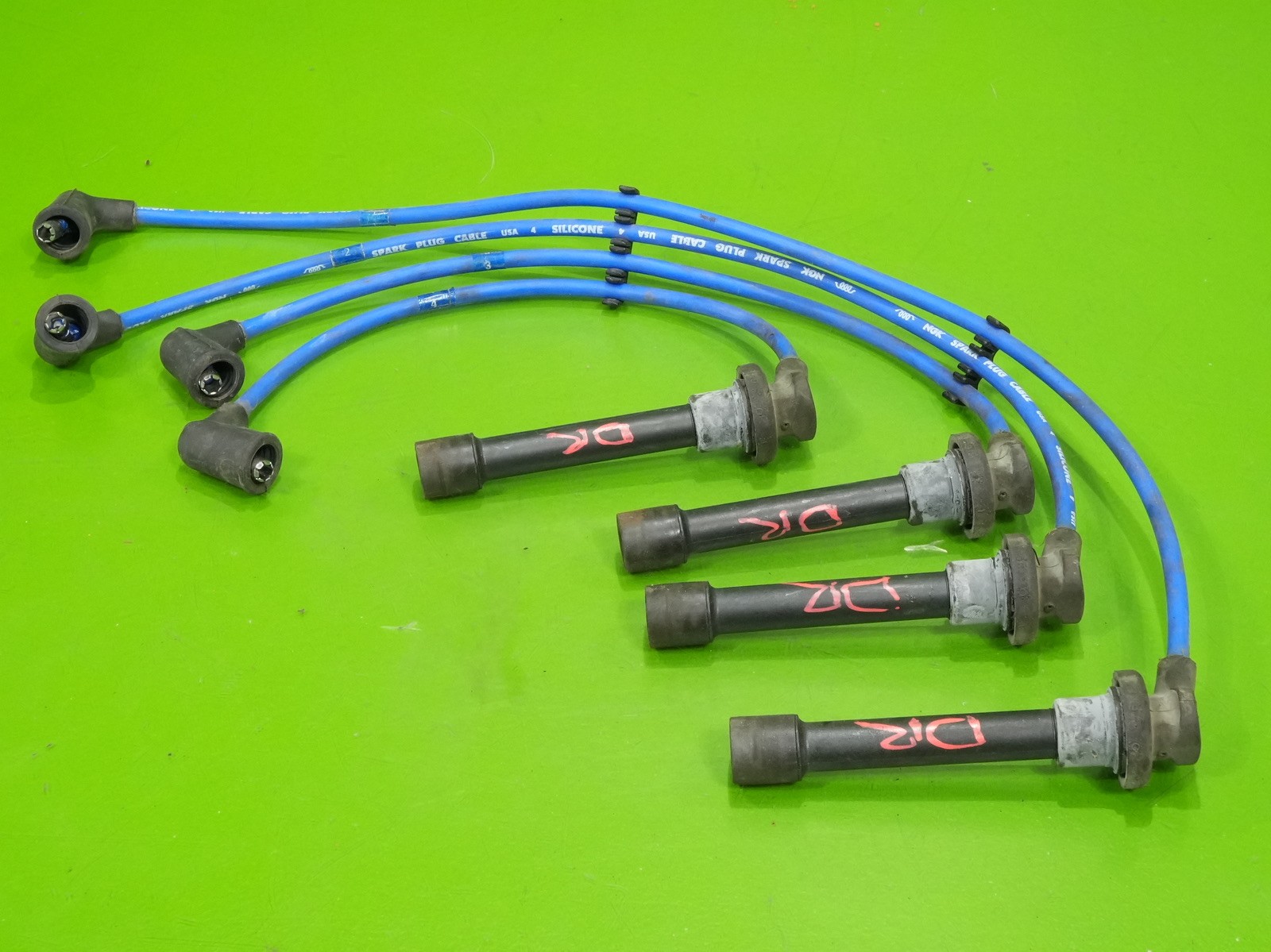 92-95 96-00 Civic D15 D16 NGK silicone spark plug wires cables blue del Sol