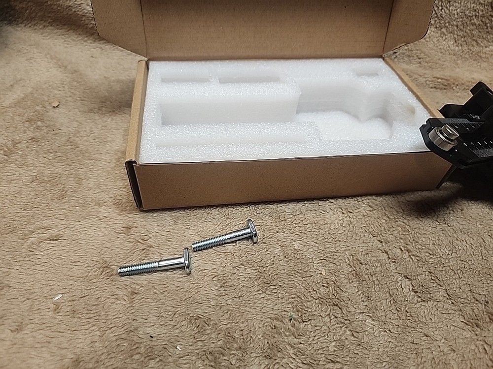 Thin Rip Jig Table Saw Jig Guide for Making Repetitive Narrow Thin Strip Cuts...