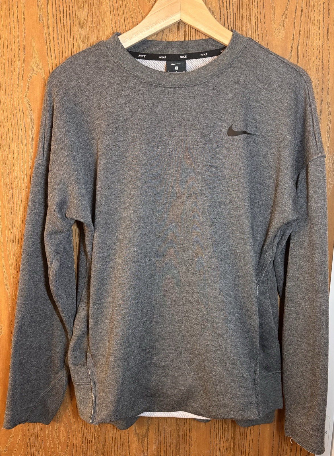 Nike Yoga Crew Pullover With Front Kangaroo Pocket Women’s Small Gray