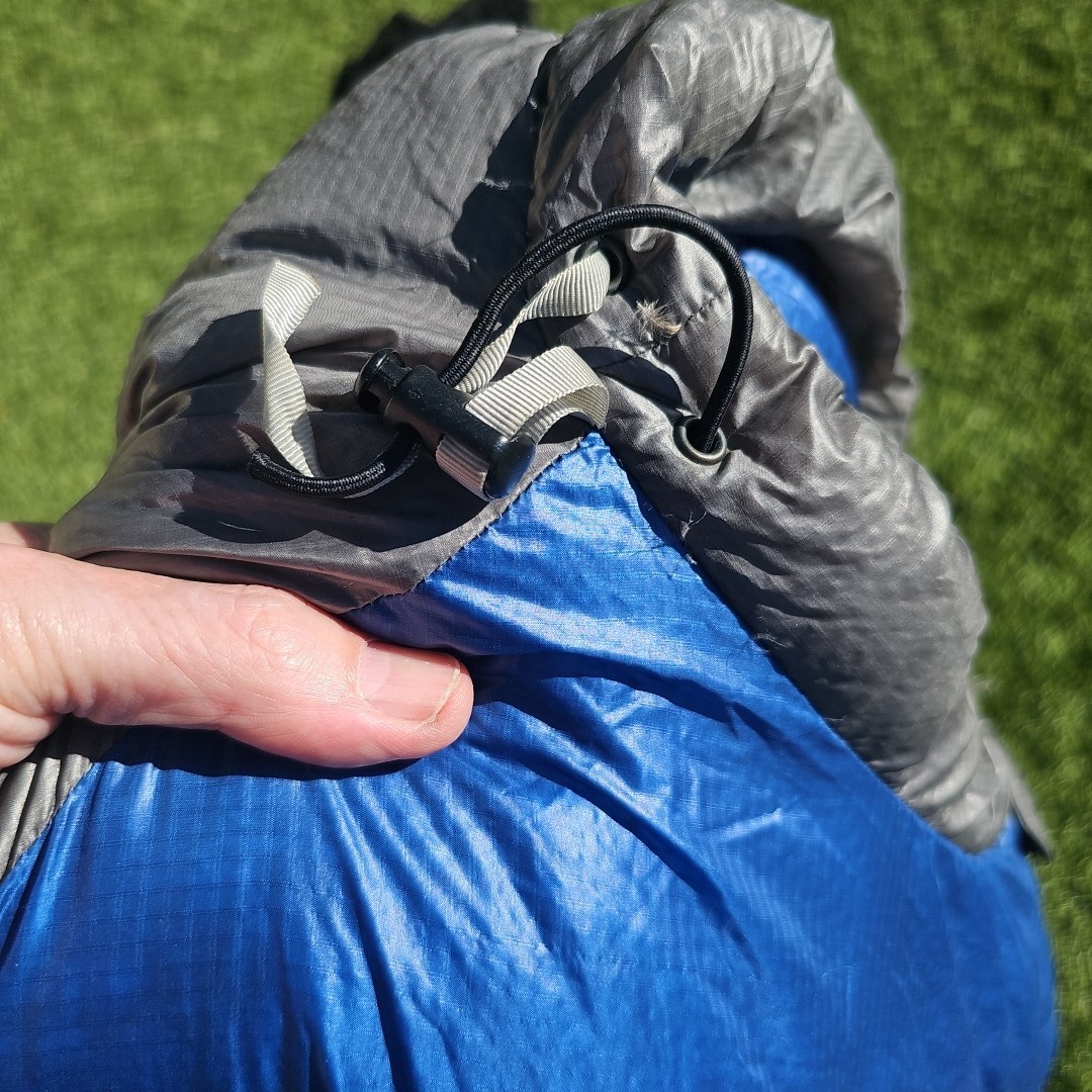 Mountain Hardwear Phantom 32 Degree Sleeping Bag 800 Fill Down Reg Length LZ EUC