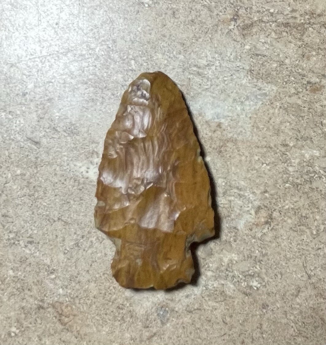 Authentic Native American Missouri Grand Point. 2 5/8. Gold/brown Creek Chert