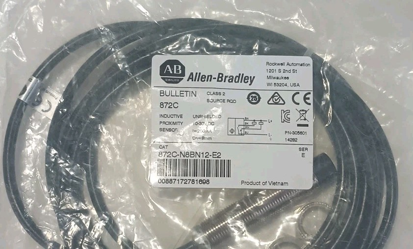 Allen Bradley 872C-N8BN12-E2   Inductive Proximity Sensor