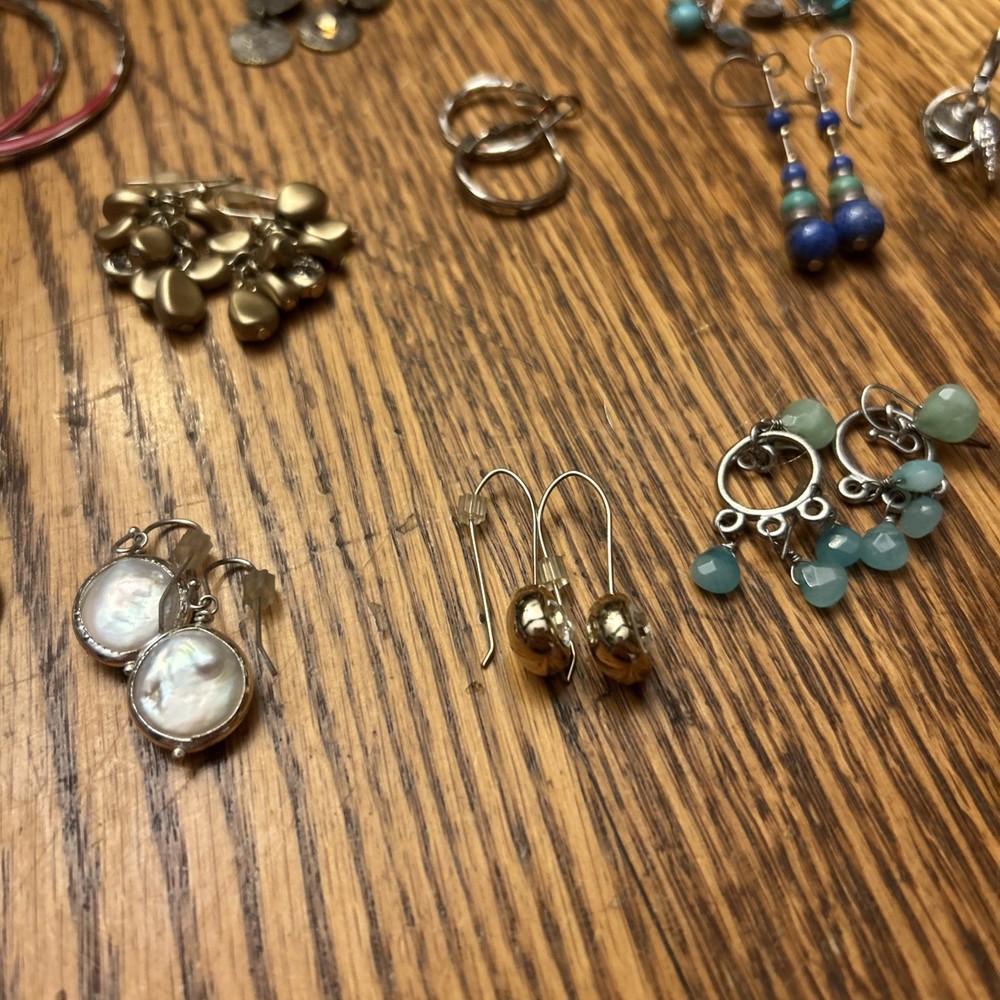 Mixed Earnings Lot