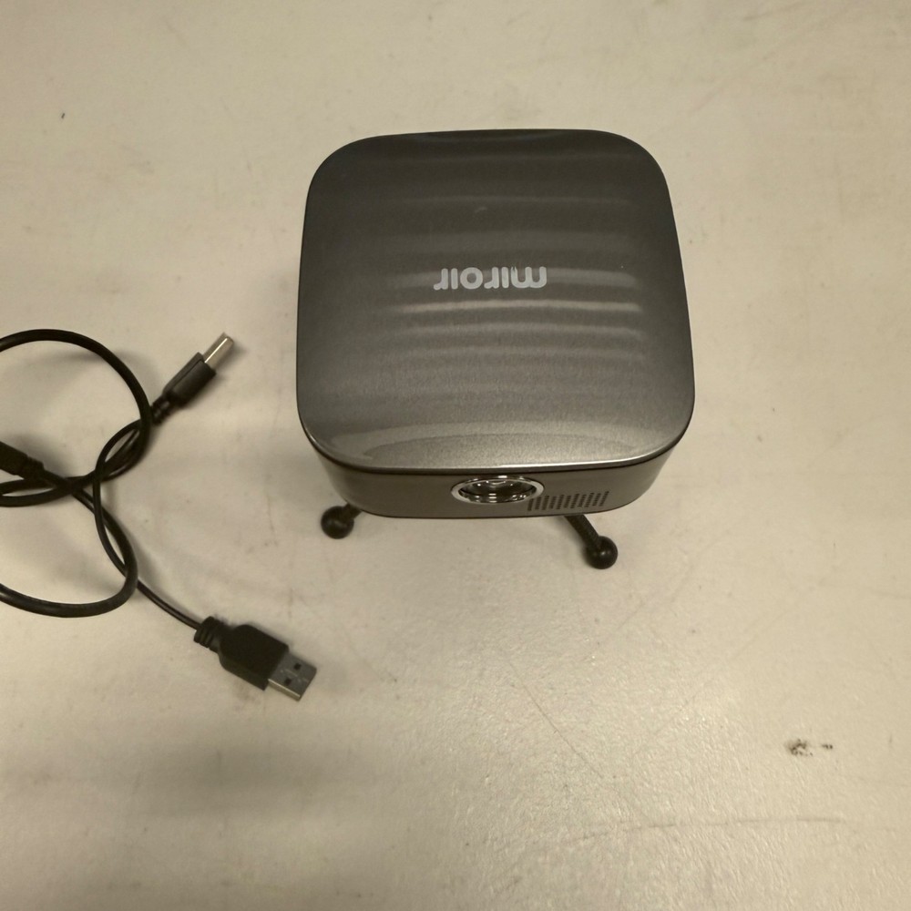 Miroir M75 Portable Mini Projector With Tripod & Cable