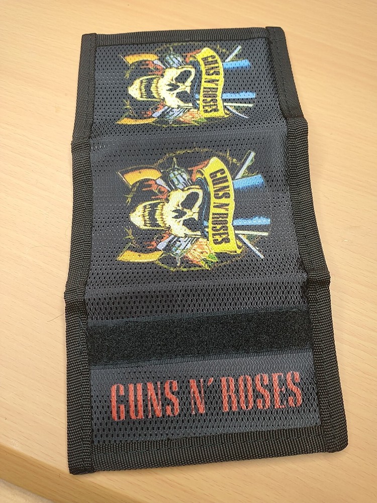 GUNS AND ROSES - Canvas Trifold Wallet
