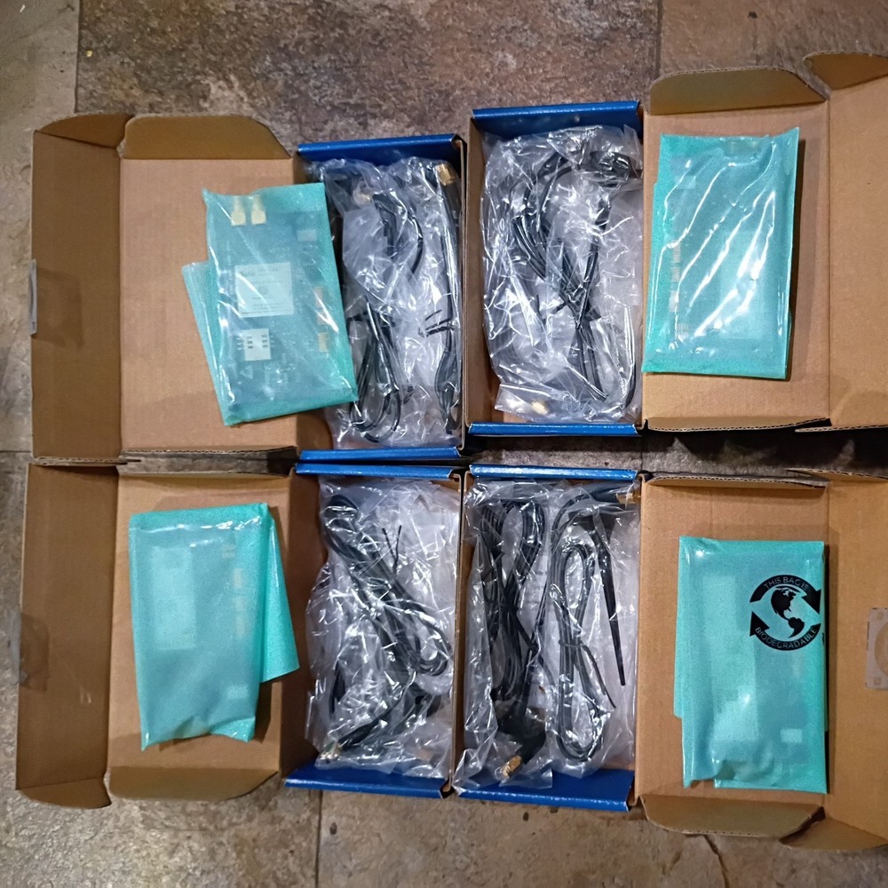 Bosch B444-V2 Conettix Plug-in Cellular Communicator