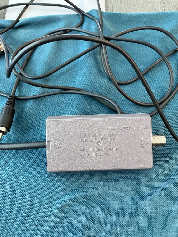 Nintendo RF Switch Modulator OEM NES-003 Pre Owned Good Condition