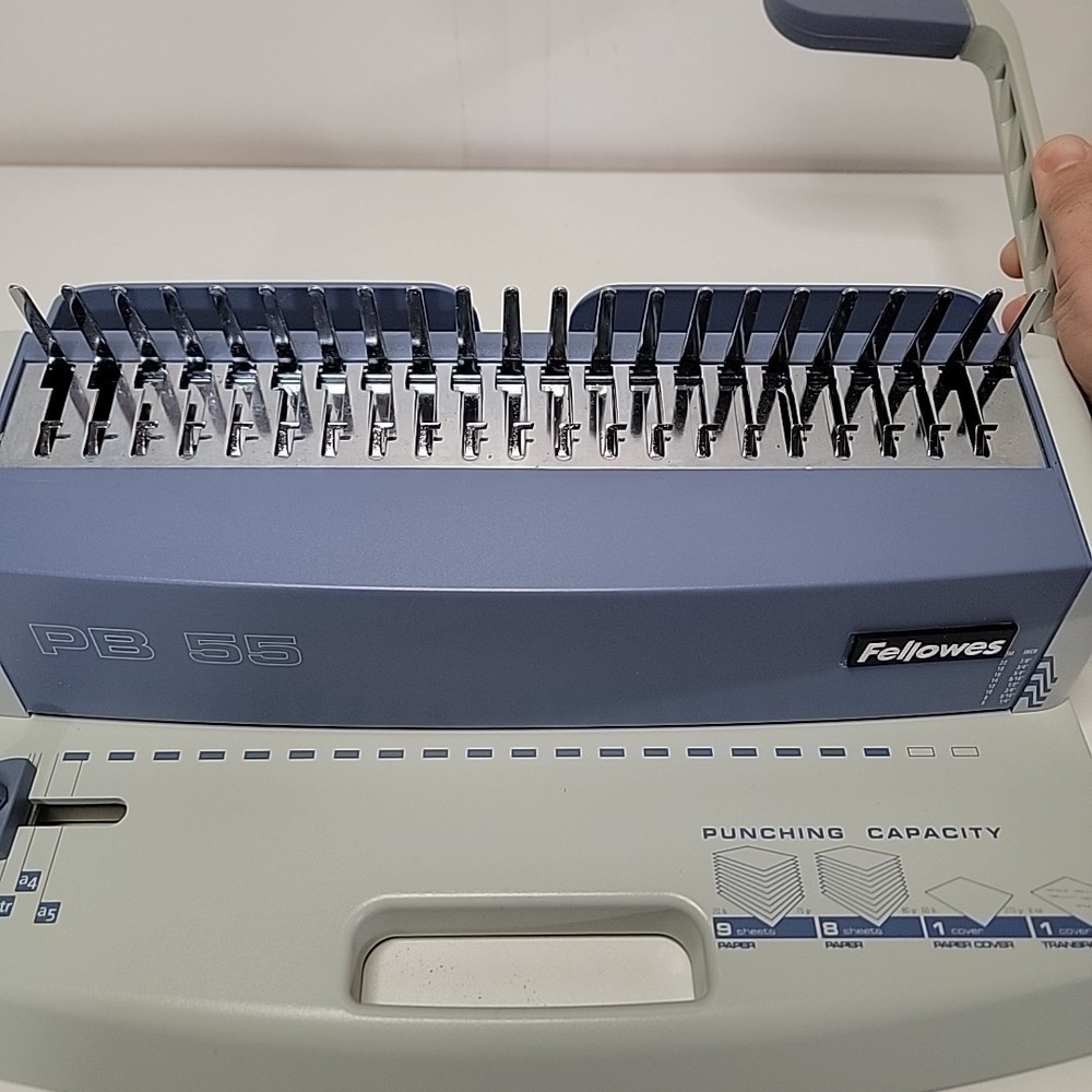 Fellowes PB 55 Plastic Comb Binding Machine CRC52101 With 3/8” & 1/2” Combs