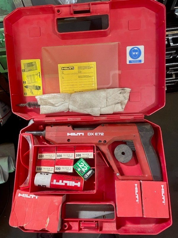 Hilti DX E72 Powder Actuated Fastner