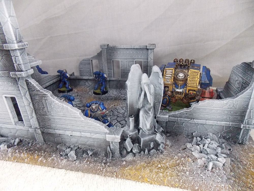 WARGAMING TERRAIN PAINTED BUILDING