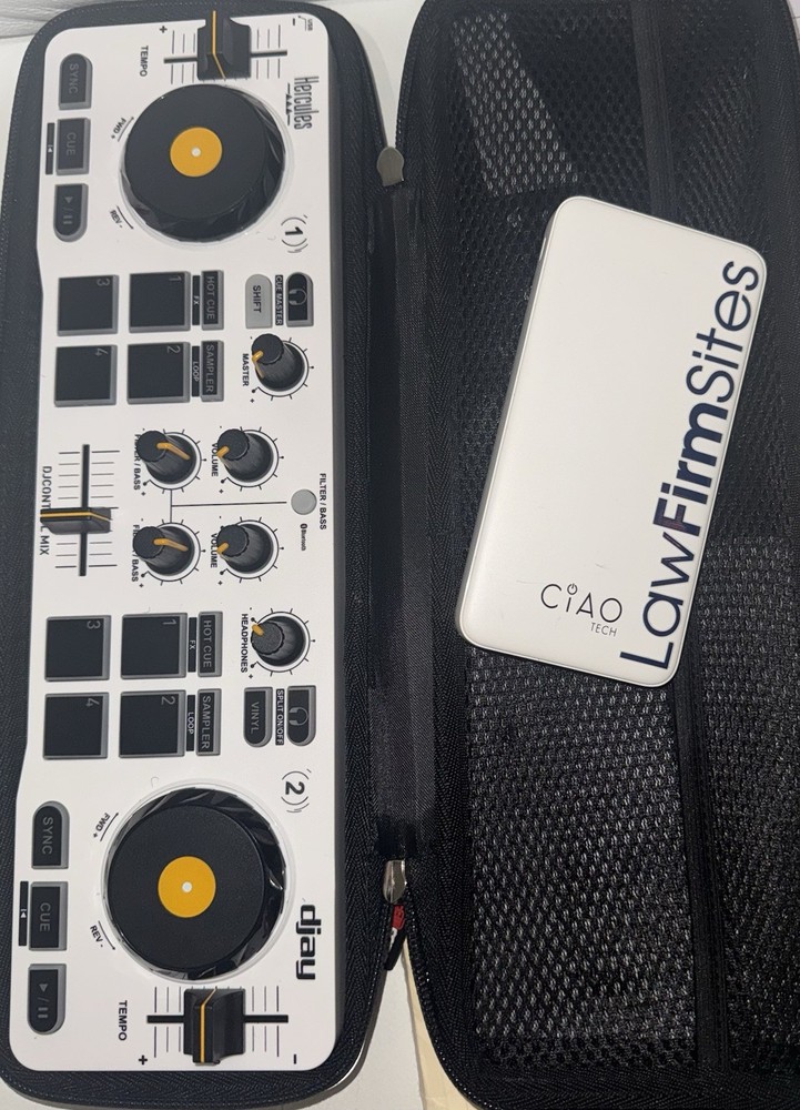 Hercules DJControl Mix Wireless Double Deck Controller - White