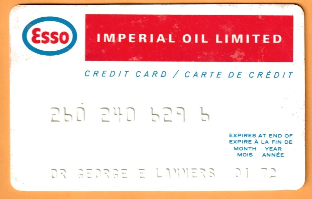 Esso Credit Card 1972 Expiration with Maple Leaf & Humble OIl OBSOLETE tac1