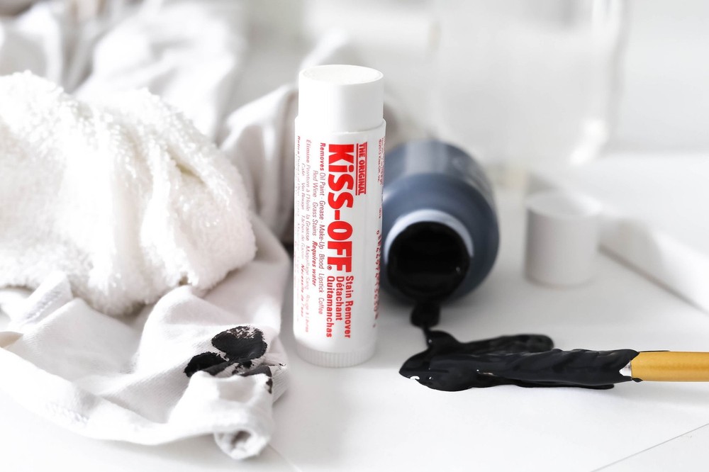 Kiss-Off Stain Remover .7oz