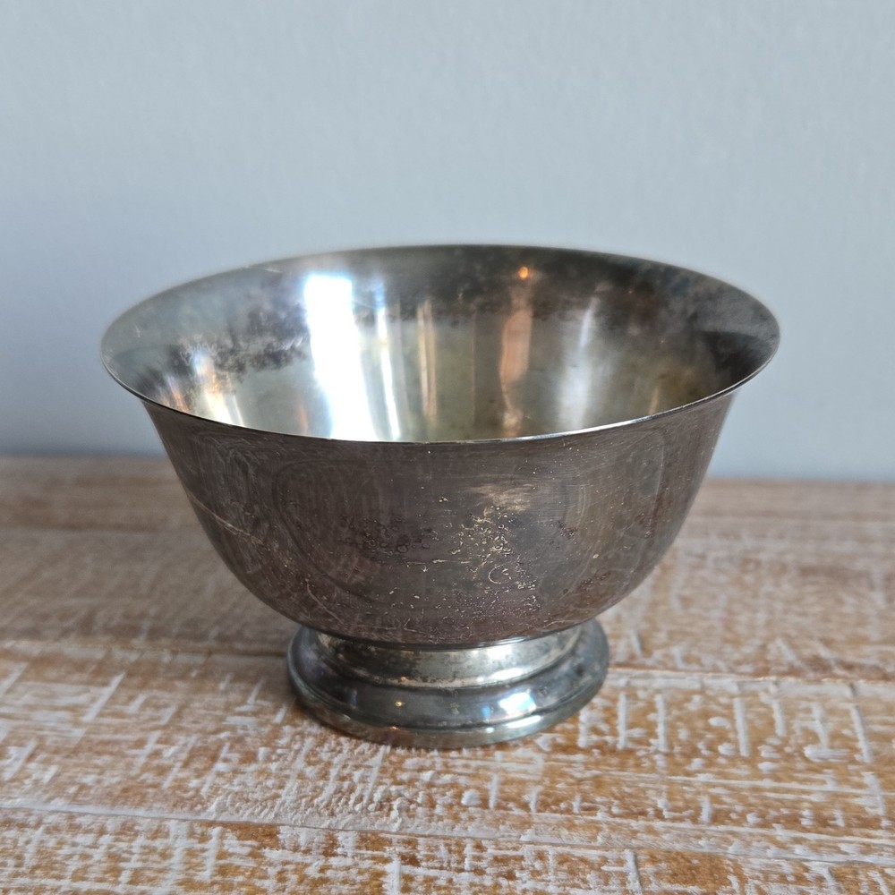 Wm Rogers Paul Revere Reproduction Silverplate Bowl – Footed Serving Dish
