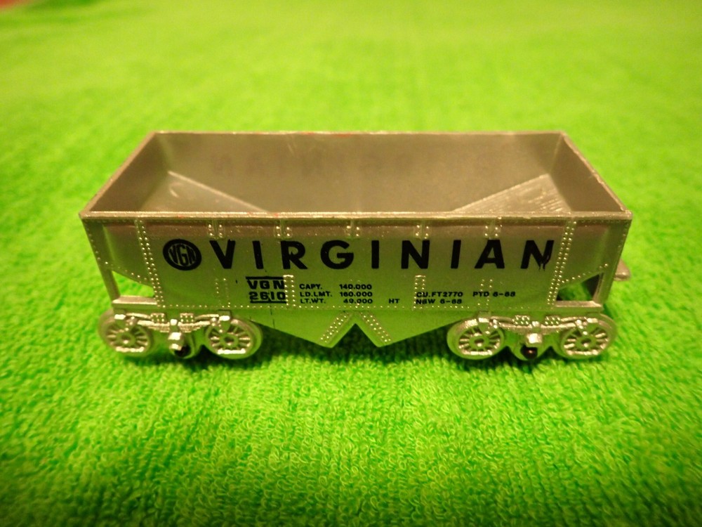 Virginian rail car silver, please READ