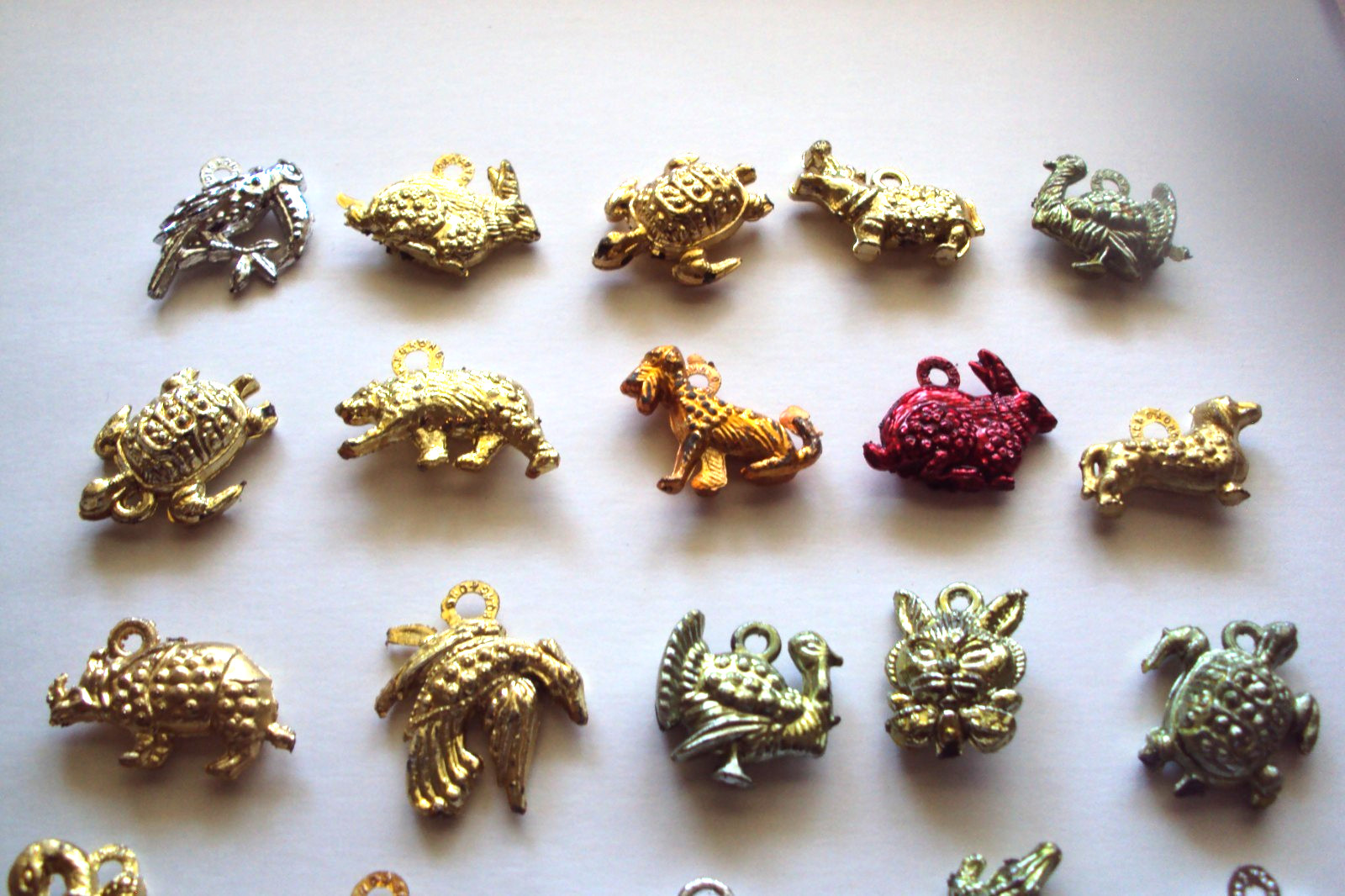 Vtg Gumball Charm Cracker Jack 60's HK LOT EPPY Charms Vending machine prize