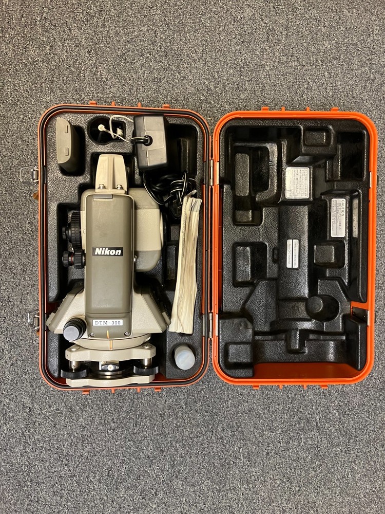 Nikon DTM-300 Total Station