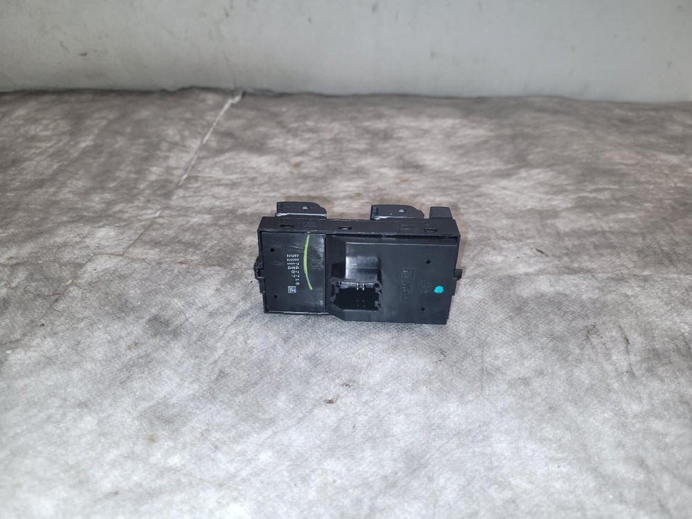 CADILLAC SRX Front Door Switch Driver's; window 13