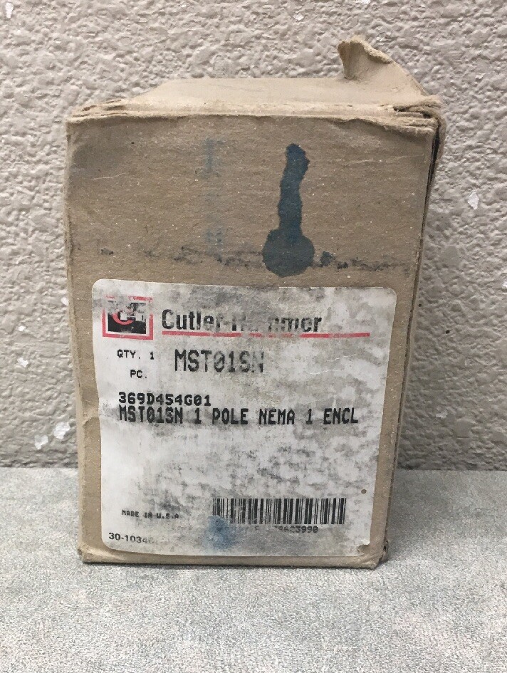 CUTLER HAMMER MST01SN MANUAL MOTOR STARTER (L)