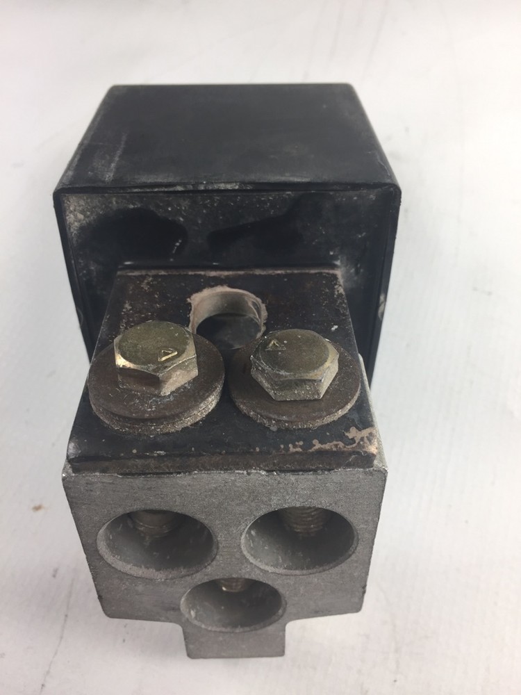 Square D LE4CT2 Neutral Current Transformer Series 1