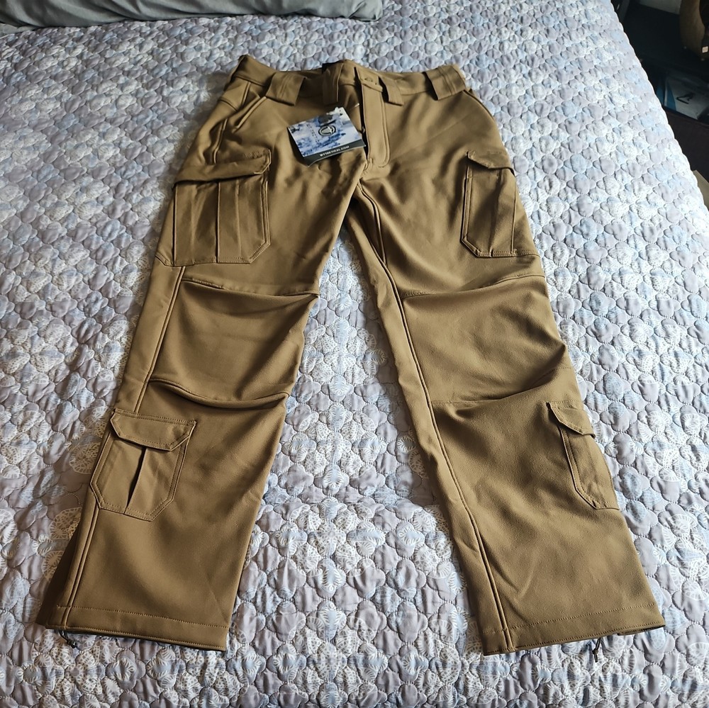 Wild Things Coyote Softshell Pant Lightweight Men's MEDIUM 60032 SOF